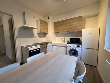 location meublée appartement 2 pièces 43 m² à mulhouse (68100)  570 €