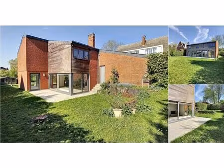 villa à louer avec garage et terrasse   waterloo (rbv42893)