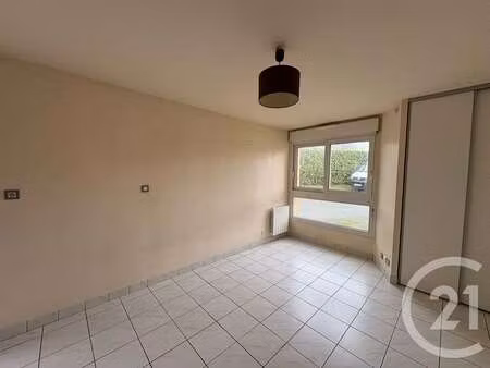 location appartement t1 à lamballe (22400) : à louer t1 / 26m² lamballe