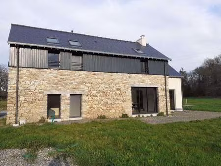 location maison à châteaubourg (35220) : à louer / 156m² châteaubourg