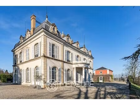 lyon - ecully - exceptionnel hôtel particulier sur 3 95 ha