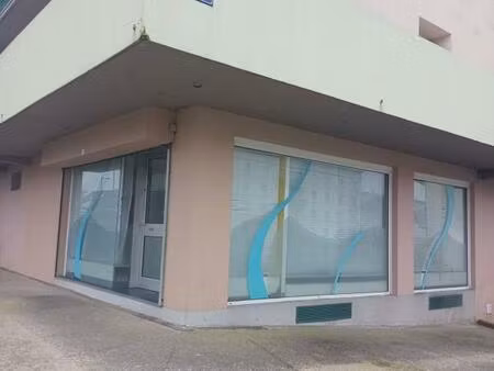 vente commerce 131 m² brest (29200)