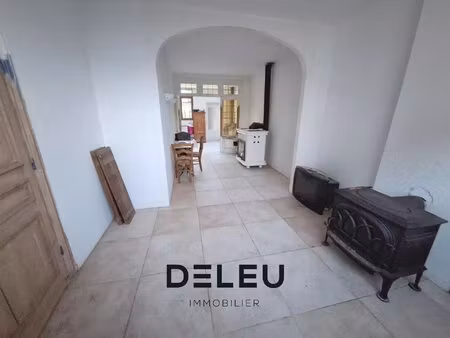 maison à rafraichir 88m²  3 chambres  jardin à la madeleine