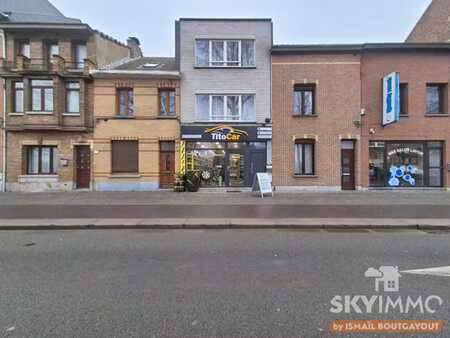 avenue franklin roosevelt - maison de rapport de 2 unités