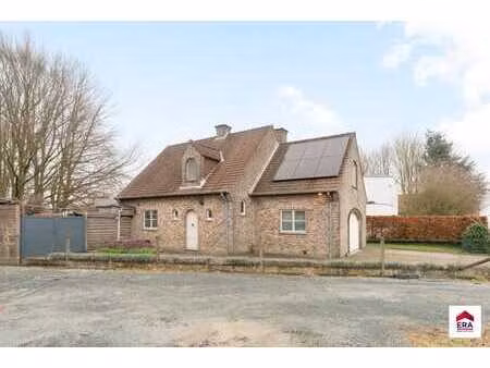 villa 3 chambres au centre de dilbeek