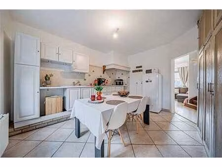 la maison du bonheur