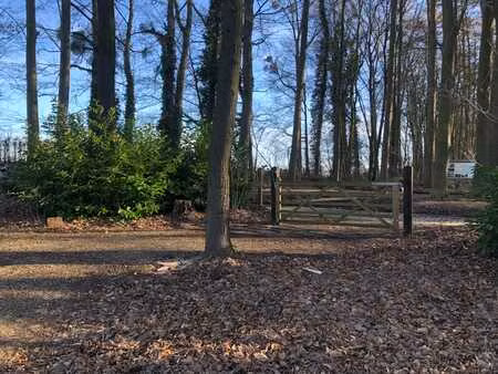 belle dépendance (64m2) à louer à 1653 dworp (bruineput)