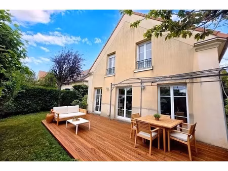 vente maison 7 pièces 152.54 m² à croissy-sur-seine (78290)  1 090 000 €