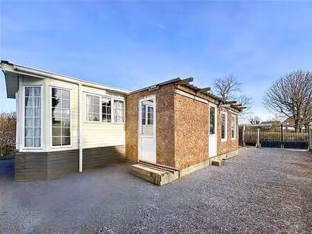 joli bungalow 2 chambres - sejour lumineux