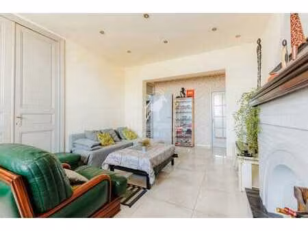 bâtiment à 2 logements à vendre à marchienne-au-pont