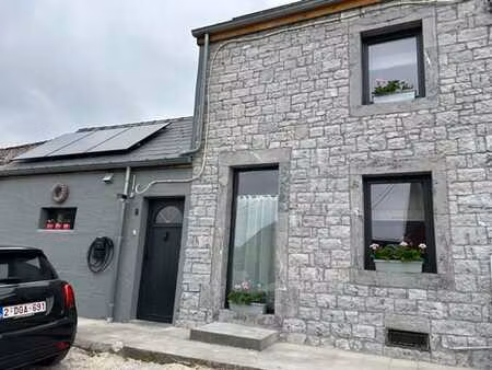 petite maison entièrement rénovée en 2023