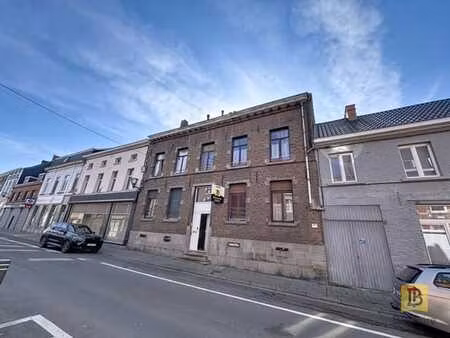 immeuble de rapport – 3 logements loués – jardin – jemappes