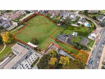 bel ensemble de 72 ares en zone d'habitat