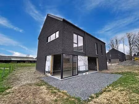 maison 4 façades neuve