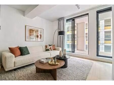 appartement contemporain avec terrasse  cave et parking