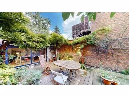 etterbeek/chasse : maison de caractere 6 chambres + cour