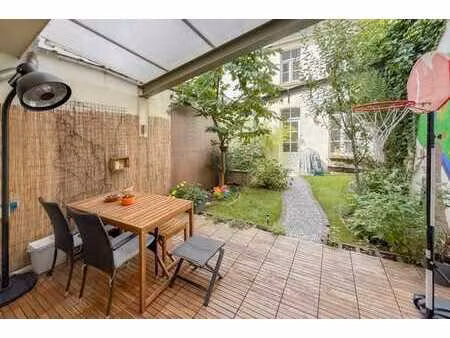 quartier eu  maison rénovée 6ch + maison arrière + garage