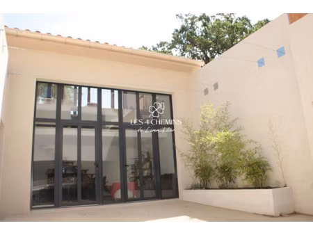 location locaux professionnels 2 pièces 46.1 m² à gréasque (13850)  315 €