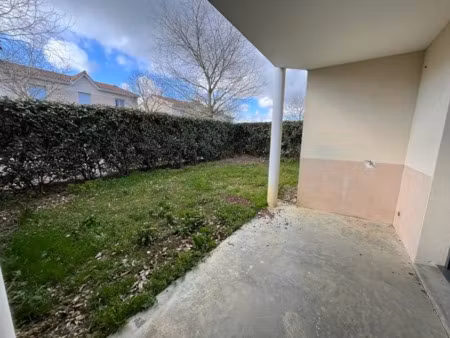 vente appartement 2 pièces 42 m² à montréjeau (31210)  61 600 €