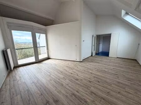 vente appartement 3 pièces à sablé-sur-sarthe (72300) : à vendre 3 pièces / 72m² sablé-sur