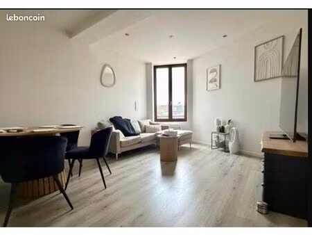 bel appartement t3 51m2 en duplex coeur de ville