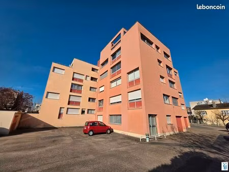 appartement 2 pièces 56 m²