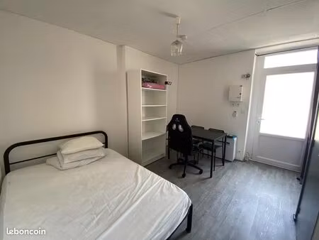 studio meublé & tout équipé