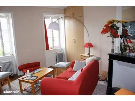 particulier loue studio meuble cv la rochelle