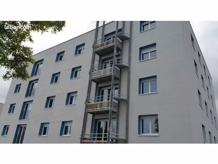 appartement 4 pièces 77 m²