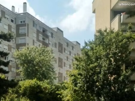 garage/box 15 m² lyon