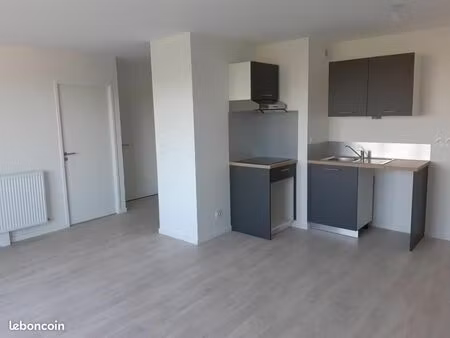 appartement 3 pièces 58 m²