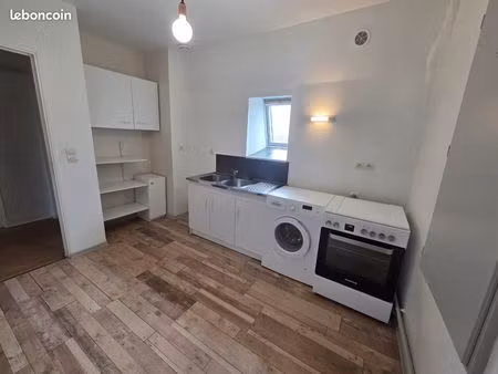 à louer f2 pougues les eaux