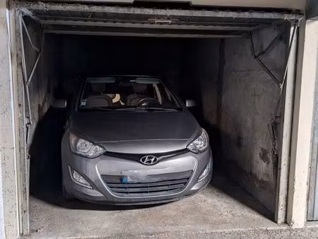 garage à louer montchat - maisons neuves