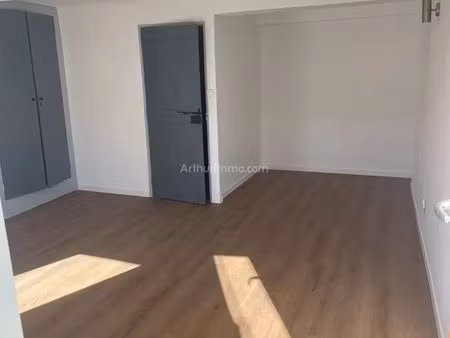 maison de village 3 pièces 90 m²