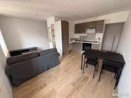 loue appartement f2 duplex meublé