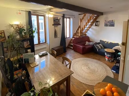 maison t2 en duplex avec garage  à 300m de l'hypercentre