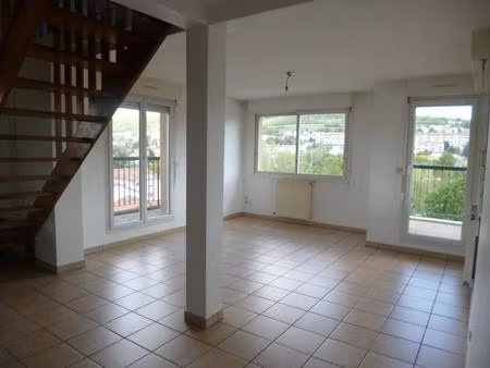 ref 12358- residence le clos jeanne d'arc - f4 duplex avec balcon