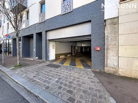 issy les moulineaux - avenue victor cresson - double emplacement de parking en sous-sol