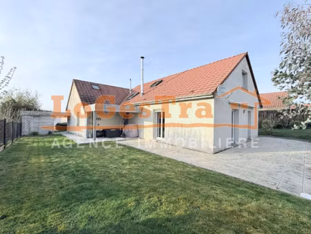 pavillon 150m2  quartier calme vittel