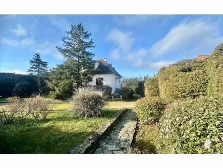maison saint-andéol-le-château 122 m² t-6 à vendre  350 000 €