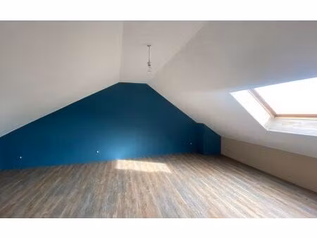 location appartement  m² t-1 à roubaix  330 €