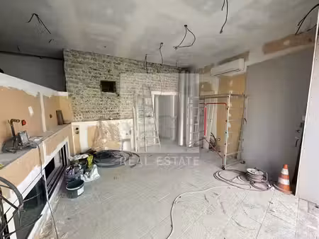 local commercial à louer