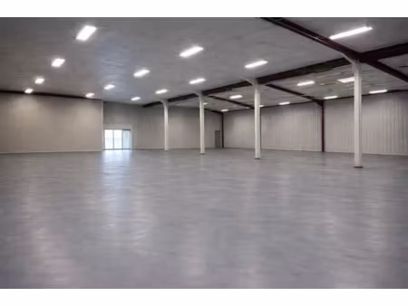 local commercial a louer - 1500 m2 - opportunite exceptionnelle
