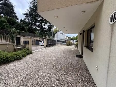 vente immeuble 125 m² tassin-la-demi-lune (69160)