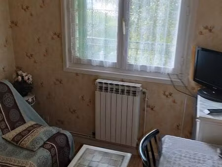 grand studio au calme