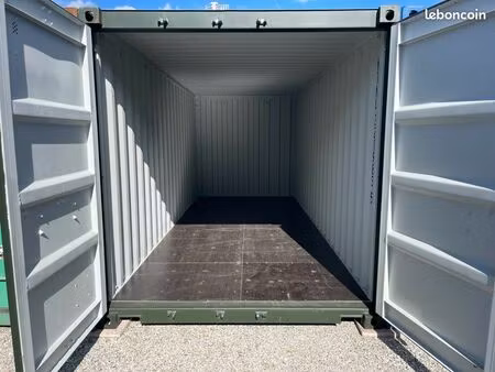 garage / box / garde meubles