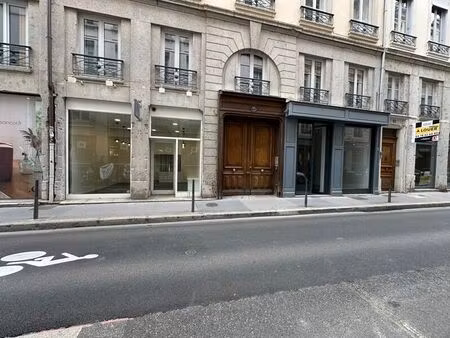 location commerce 1 pièce 30 m² à lyon 2 (69002)