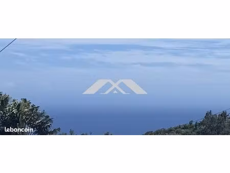 terrain 495 m² petite-île