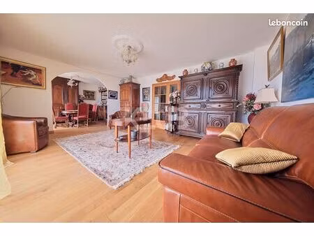 appartement 4 pièces 101 m²