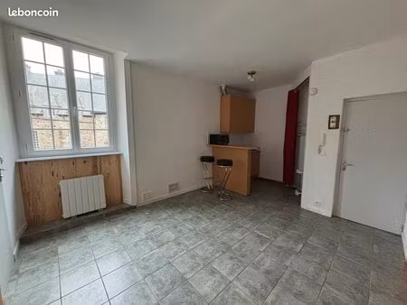 studio 21m2 centre historique de dinan dpe : e